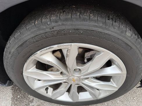 Used 2019 Chevrolet Malibu LT FWD image 25
