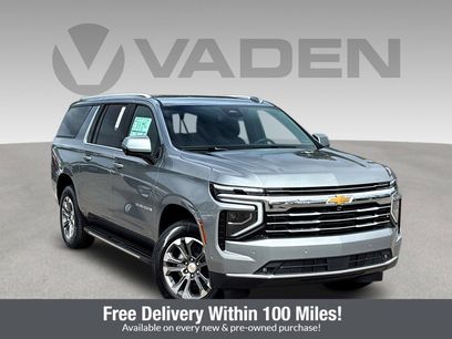 New 2026 Chevrolet Suburban LT w/ Comfort Package