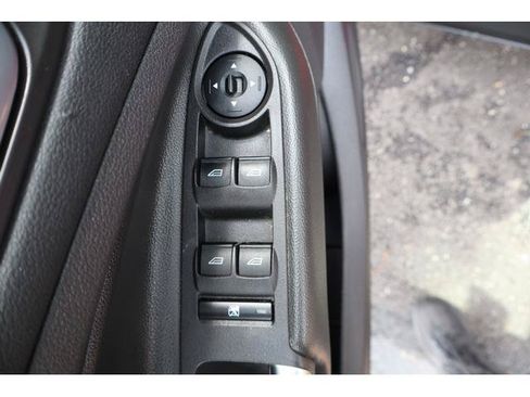 Used 2016 Ford Escape SE AWD/4WD image 9