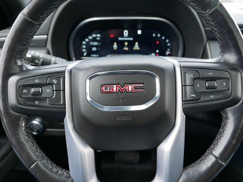 Used 2023 GMC Yukon SLT image 25