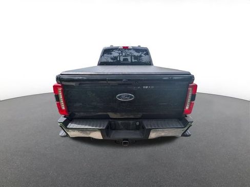 Used 2023 Ford F250 Lariat w/ Lariat Ultimate Package AWD/4WD image 4