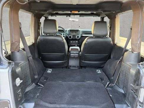 Used 2014 Jeep Wrangler Sport image 22