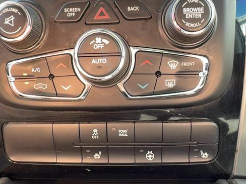 Used 2016 RAM 1500 Sport AWD/4WD image 16