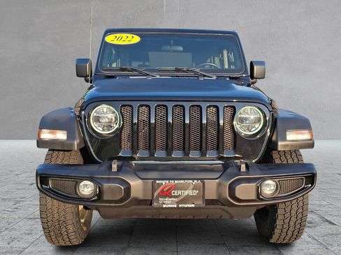 Used 2022 Jeep Wrangler Unlimited Sport AWD/4WD image 2