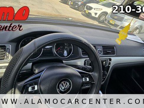 Used 2016 Volkswagen Passat 1.8T R-Line FWD image 38