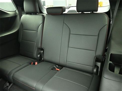 Used 2024 Chevrolet Traverse RS w/ LPO, Floor Liner Package image 22