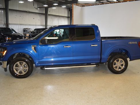 Used 2025 Ford F150 XLT w/ Equipment Group 301A Standard AWD/4WD image 6