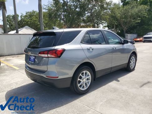 Used 2024 Chevrolet Equinox LS FWD image 4
