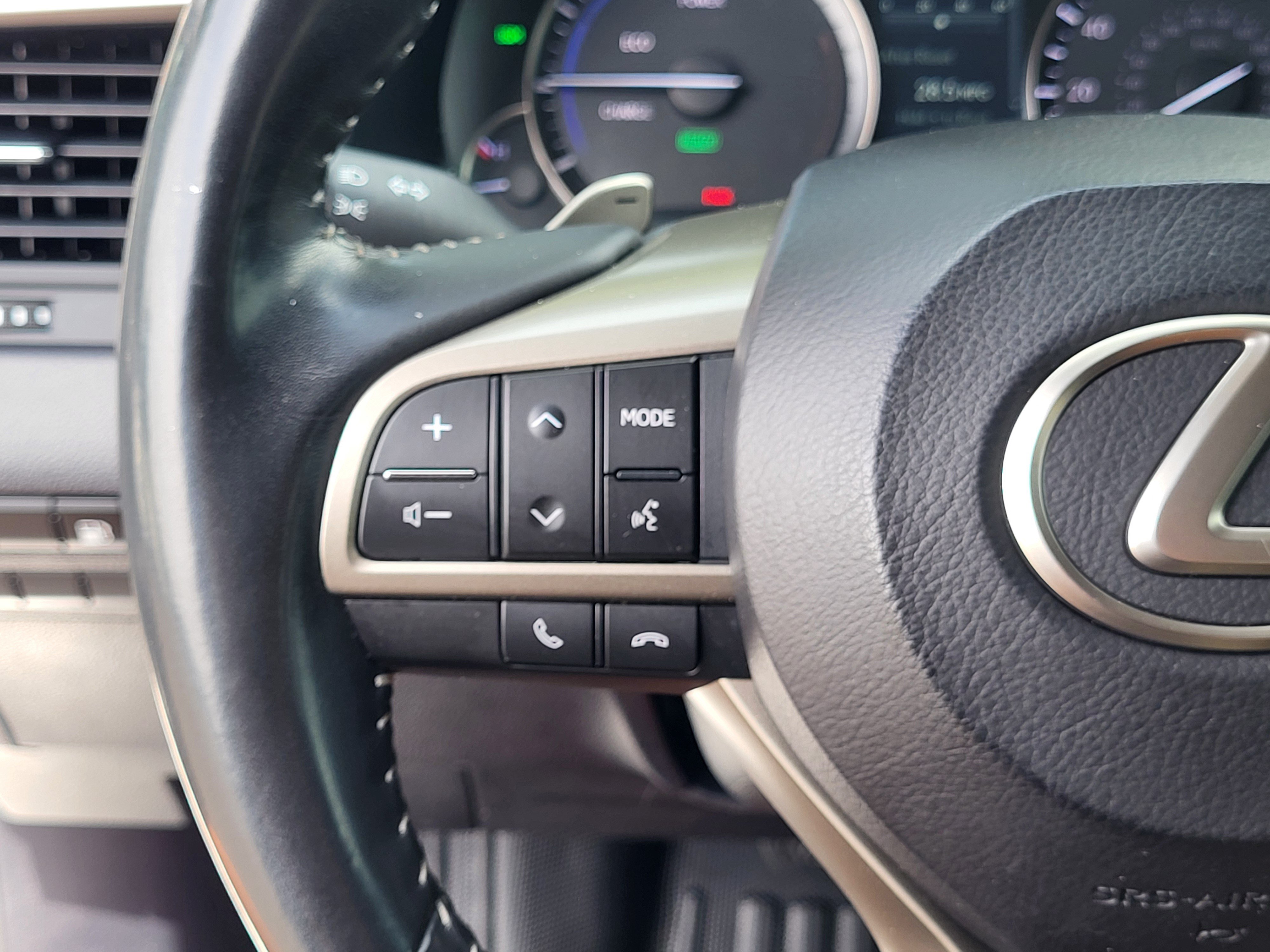 Used 2021 Lexus RX 450h AWD w/ Premium Package image 15