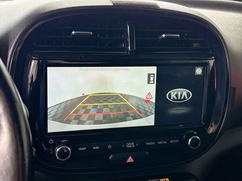 Certified 2021 Kia Soul Turbo FWD image 17