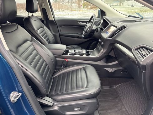 Used 2020 Ford Edge SEL w/ Convenience Package image 11