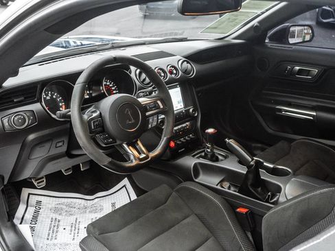 Used 2017 Ford Mustang Shelby GT350 w/ Electronics Package RWD image 9