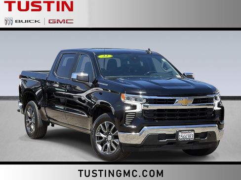 Used 2022 Chevrolet Silverado 1500 LT RWD image 1