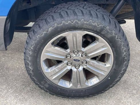 Used 2019 Ford F150 XLT w/ Equipment Group 302A Luxury AWD/4WD image 9