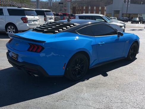 Used 2024 Ford Mustang GT image 5