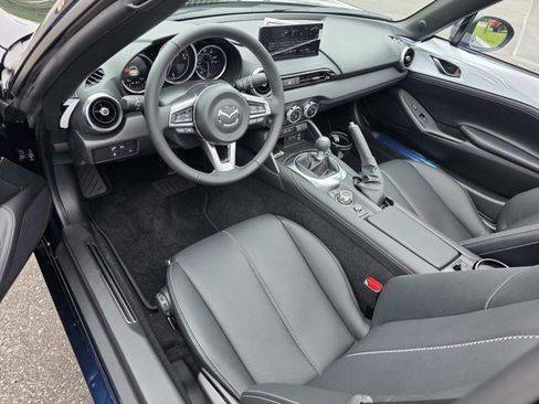 New 2026 MAZDA MX-5 Miata RF Grand Touring RWD image 5