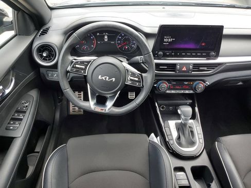 Used 2024 Kia Forte GT-Line w/ GT-Line Premium Package FWD image 13