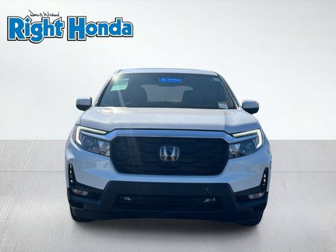 Used 2025 Honda Passport EX-L image 10