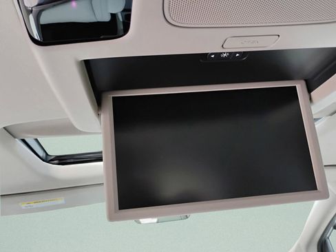 New 2026 Honda Odyssey Touring image 22