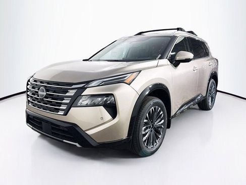 New 2026 Nissan Rogue Platinum w/ Platinum Premium Package AWD/4WD image 1