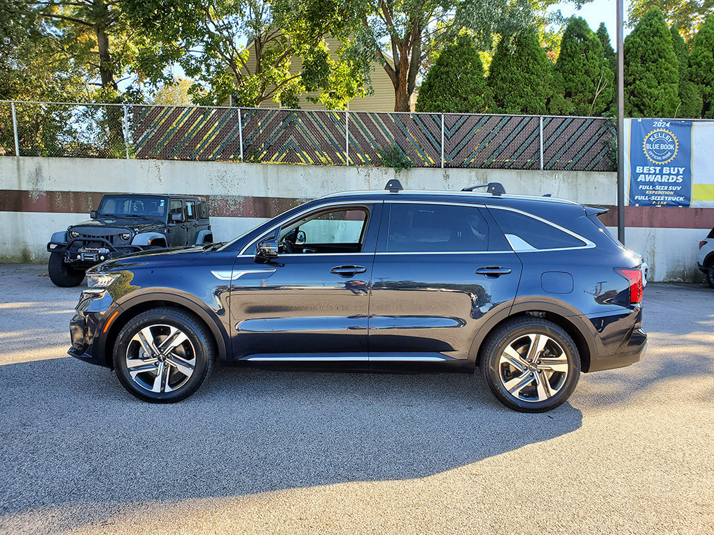 Used 2023 Kia Sorento EX AWD/4WD image 9