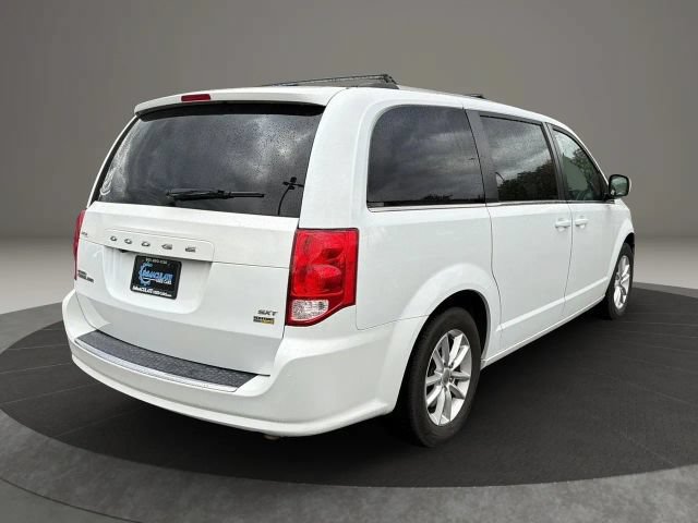 Used 2019 Dodge Grand Caravan SXT FWD image 5