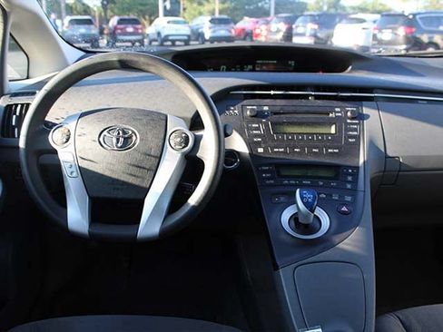 Used 2010 Toyota Prius Three FWD image 8