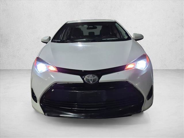 Used 2017 Toyota Corolla LE FWD image 2