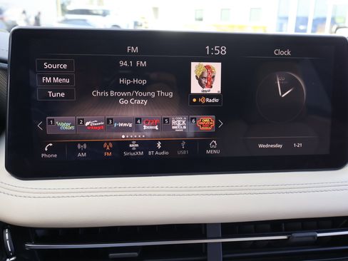 Certified 2023 INFINITI QX60 Luxe w/ Performance Audio Package image 28