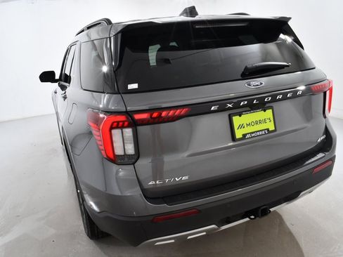 New 2025 Ford Explorer Active w/ Active Comfort Package image 14