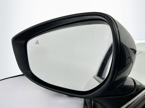 Used 2025 MAZDA CX-50 AWD 2.5 S w/ Premium Plus Pkg image 16