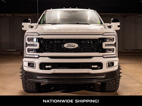 Used 2026 Ford F350 Platinum w/ Platinum Plus Package image 4