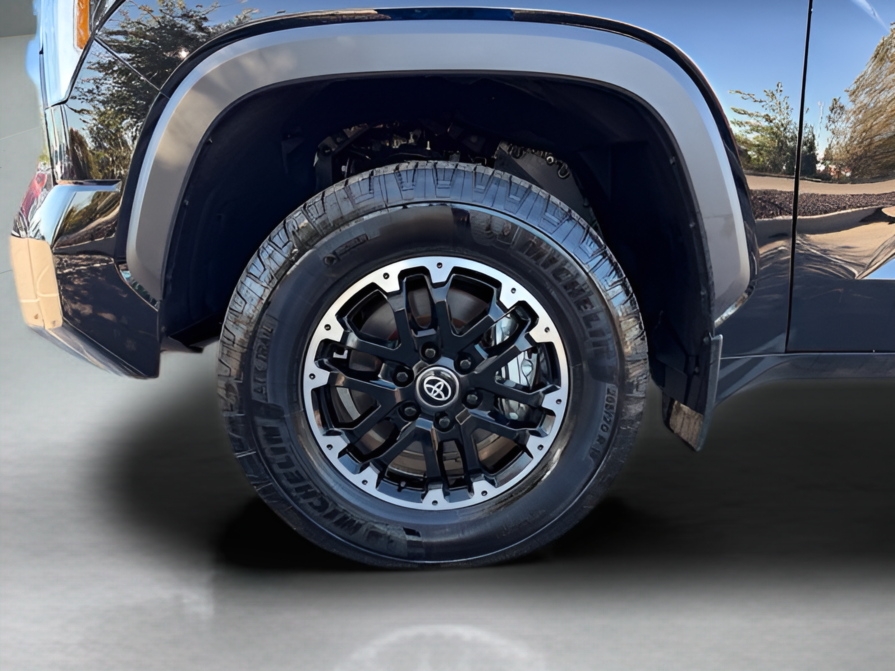 Used 2026 Toyota Tundra SR5 w/ TRD Off-Road Package AWD/4WD image 32