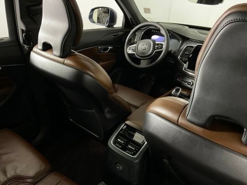 Certified 2024 Volvo XC90 T8 Ultimate AWD/4WD image 32