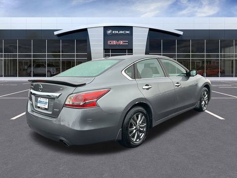 Used 2015 Nissan Altima 2.5 S w/ Special Edition Package image 5