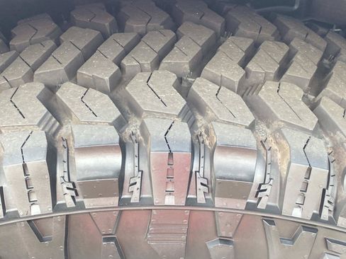 Used 2025 RAM 1500 Big Horn RWD image 17
