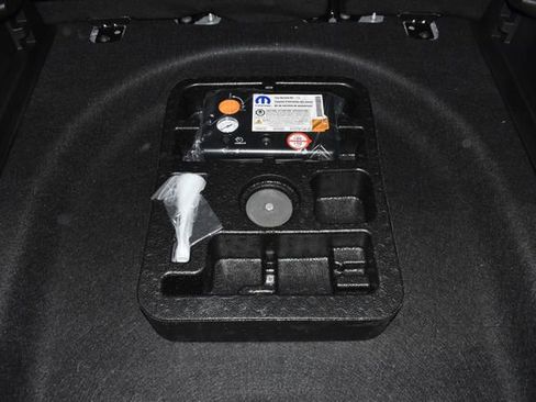 New 2026 Jeep Compass Limited image 31