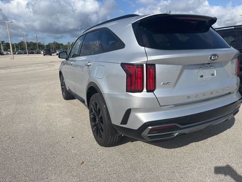 Used 2021 Kia Sorento SX AWD/4WD image 6