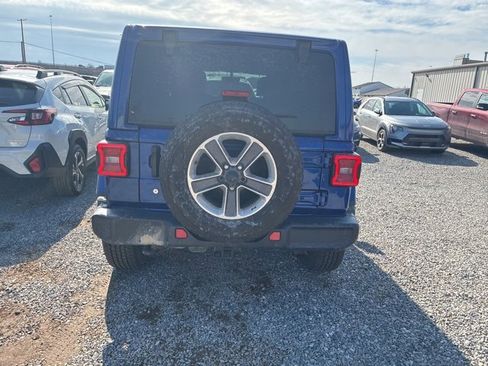 Used 2019 Jeep Wrangler Unlimited Sahara w/ Dual Top Group image 3