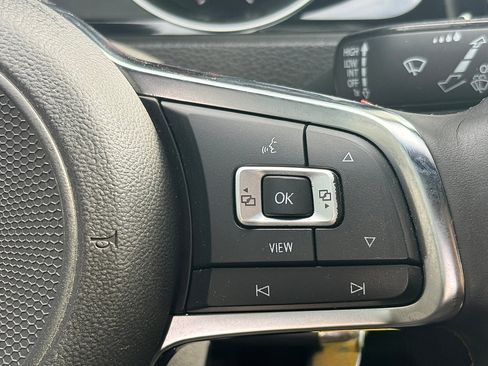 Used 2020 Volkswagen GTI S FWD image 18