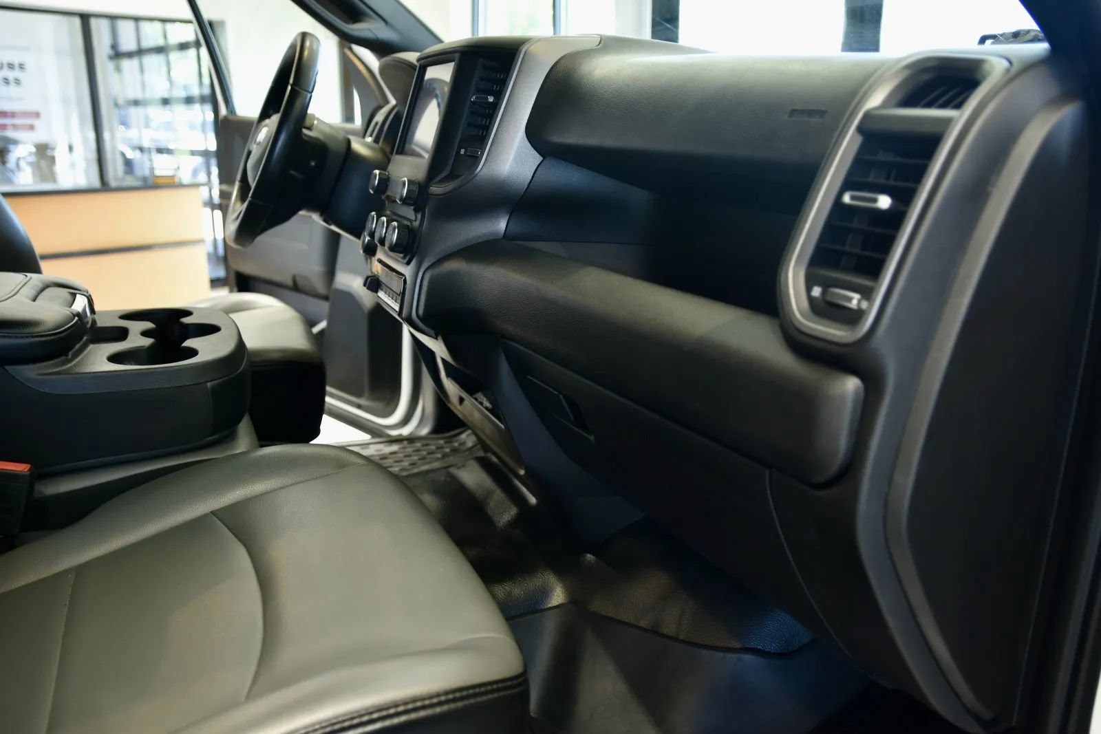Used 2022 RAM 2500 Tradesman AWD/4WD image 27