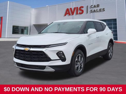 Used 2025 Chevrolet Blazer LT FWD image 1