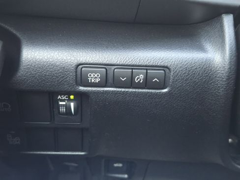 Used 2018 Lexus IS 300 F-Sport Package image 26