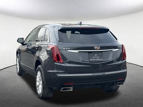 Certified 2022 Cadillac XT5 Luxury image 3