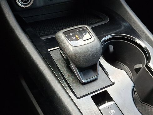 Used 2021 Nissan Rogue SV AWD/4WD image 28