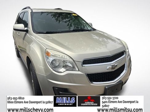 Used 2014 Chevrolet Equinox LT w/ Driver Convenience Package FWD image 2