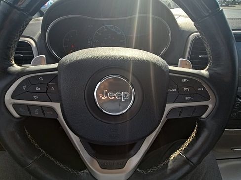 Used 2015 Jeep Grand Cherokee Overland AWD/4WD image 22