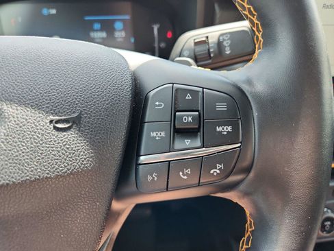 Used 2025 Ford Maverick Tremor AWD/4WD image 29