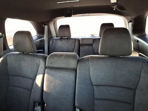 Used 2022 Honda Pilot Sport image 17