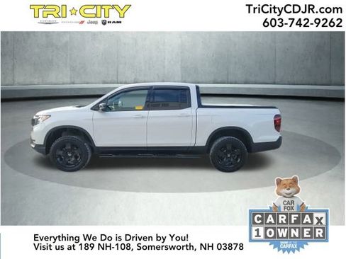 Used 2024 Honda Ridgeline Black Edition image 2